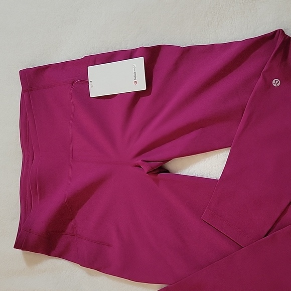 LULULEMON SWIFT SPEED HR TIGHT 28" SIZE 12 - Picture 6 of 12